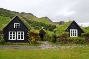 architecture barnyards as incredible tiny homes to live in